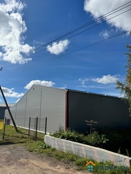 производственное, 1572 м&sup2;