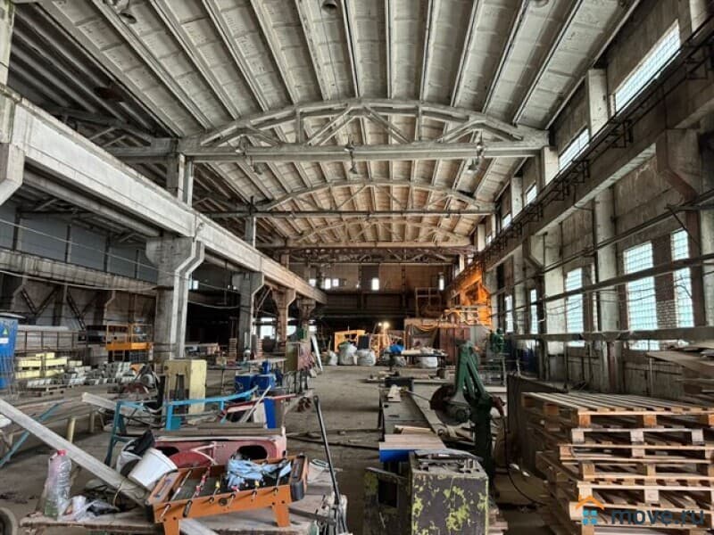 склад, 2400 м&sup2;