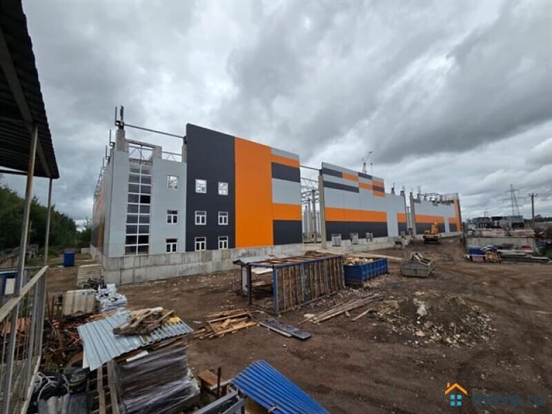 производственное, 3300 м&sup2;