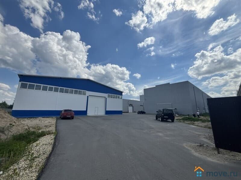 склад, 4899 м&sup2;