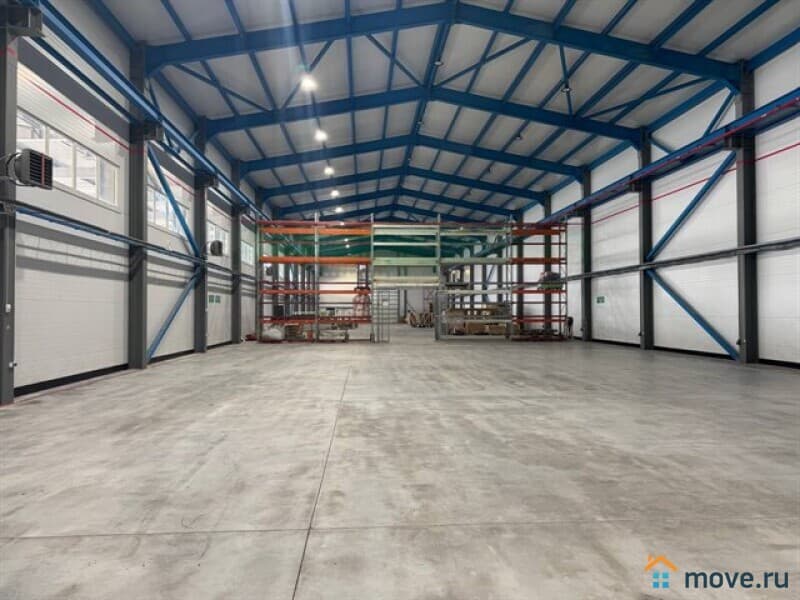 склад, 1300 м&sup2;