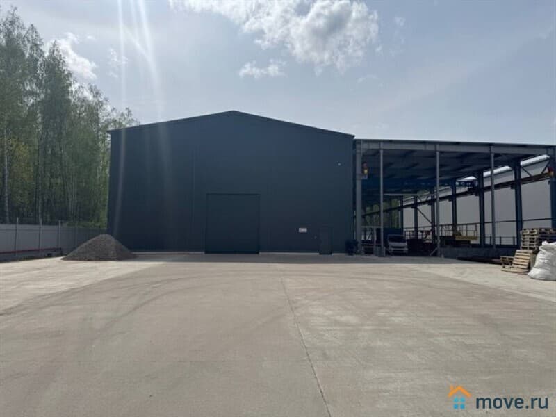 склад, 1300 м&sup2;