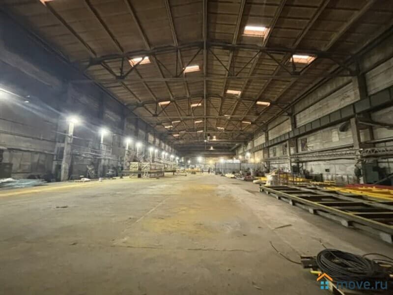 склад, 3500 м&sup2;