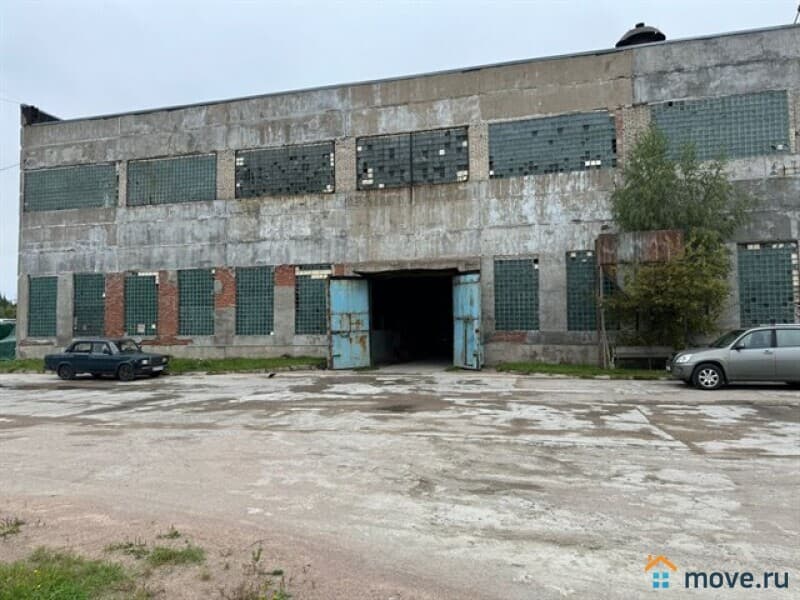 склад, 2400 м&sup2;