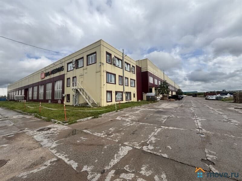 склад, 7819 м&sup2;