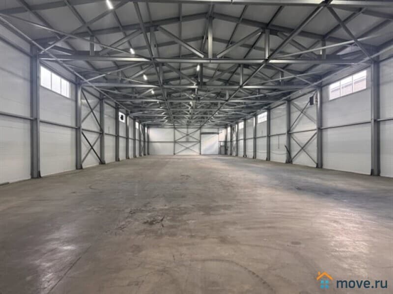 склад, 1300 м&sup2;