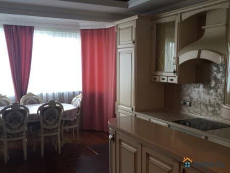 Продается 2-комнатная квартира, 46 м², Москва, шоссе Загородное, 10К1