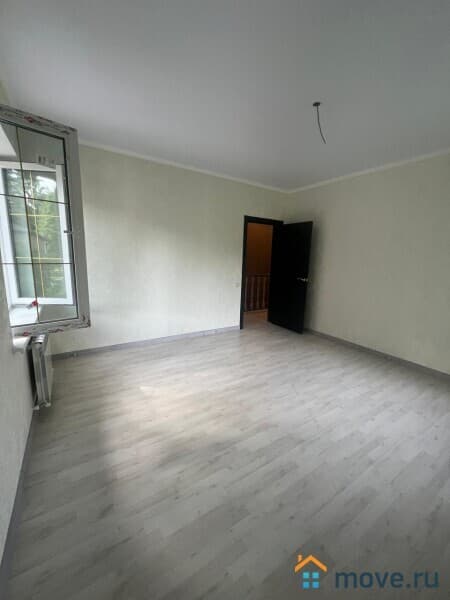 коттедж, 170 м&sup2;
