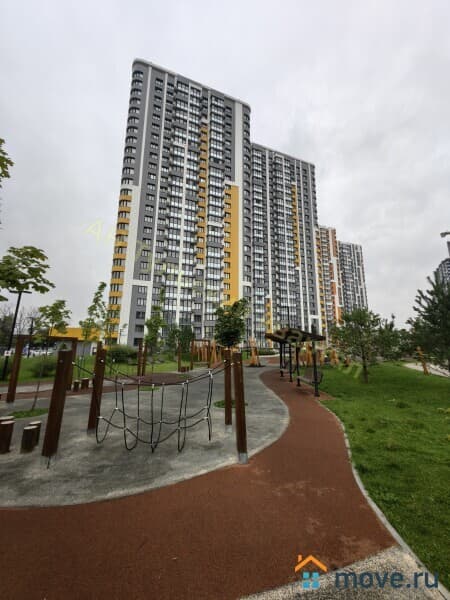 3-комн. квартира, 76.5 м²