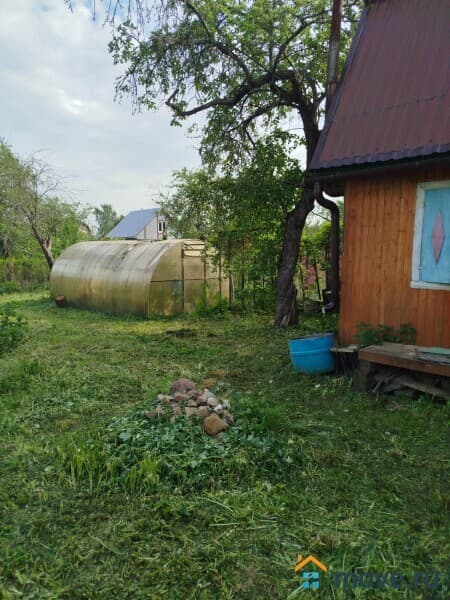 дача, 60 м²