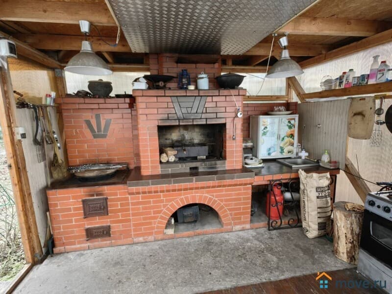 дом, 168 м&sup2;