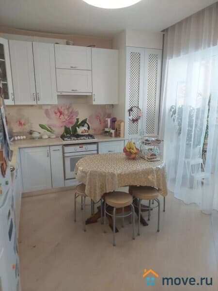 3-комн. квартира, 83 м&sup2;