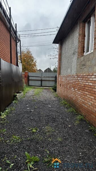 дом, 157 м&sup2;