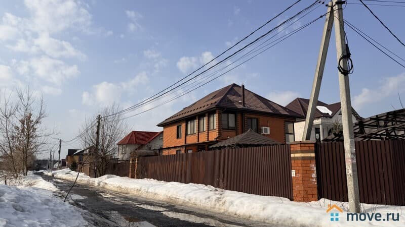 дом, 280 м&sup2;