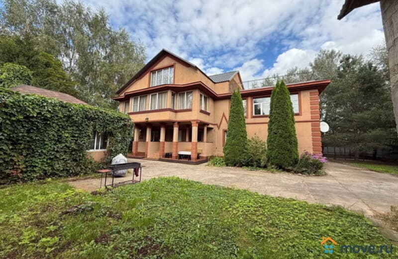 дом, 450 м&sup2;
