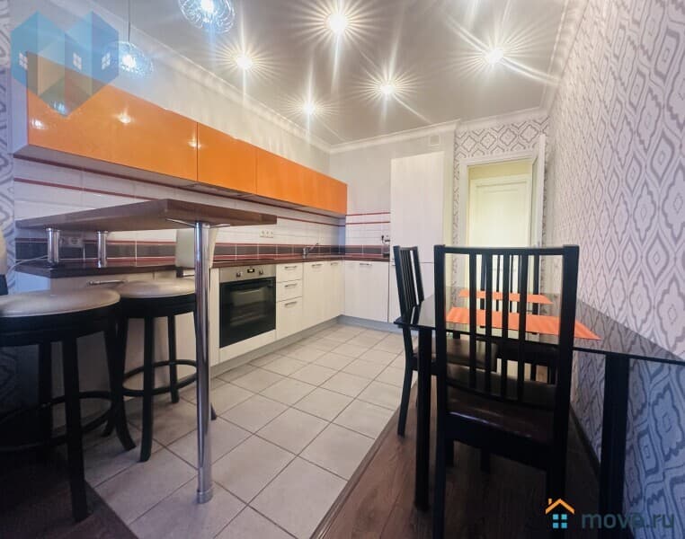 2-комн. квартира, 55.7 м&sup2;