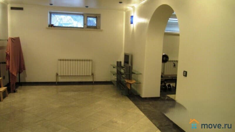 коттедж, 335 м&sup2;