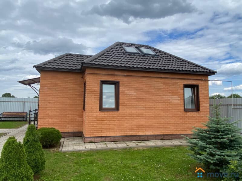 дом, 60 м²