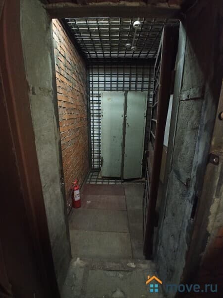 склад, 9 м²