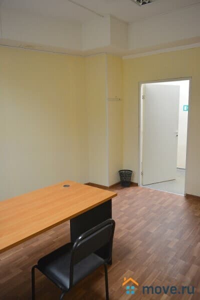 офис, 18 м²