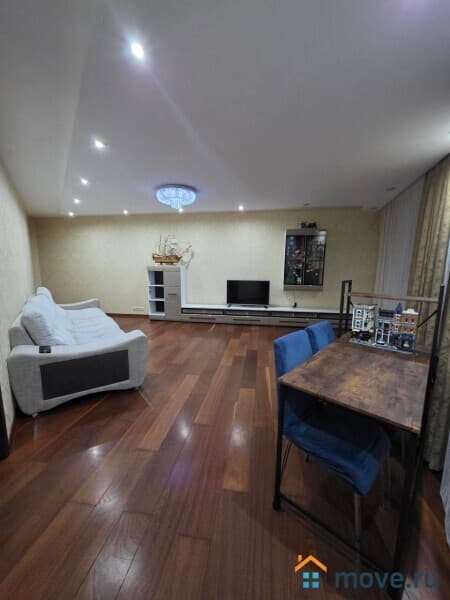 3-комн. квартира, 85 м&sup2;