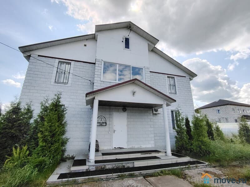 коттедж, 281 м&sup2;