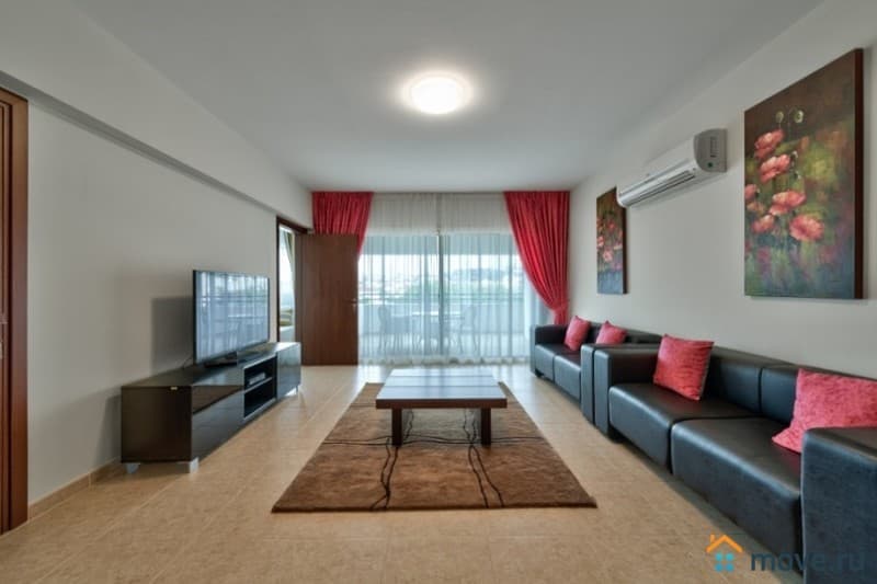 6-комн. квартира, 250 м²