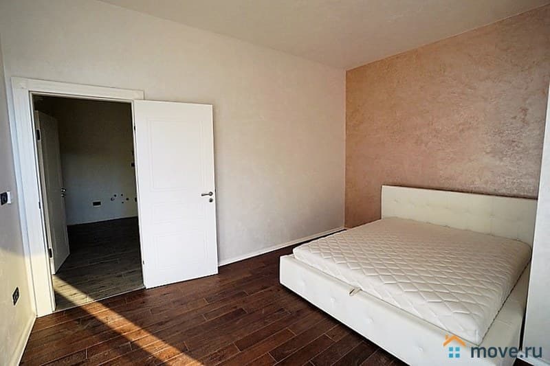 3-комн. квартира, 131 м²