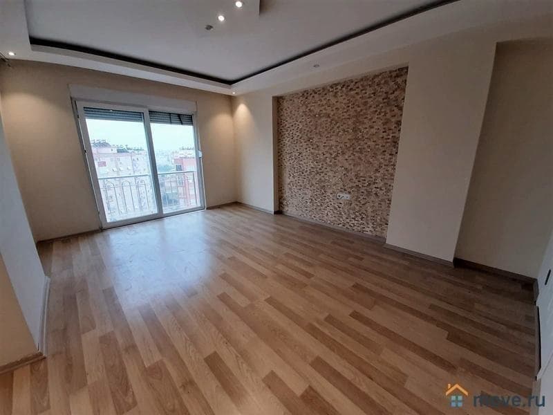 4-комн. квартира, 135 м²