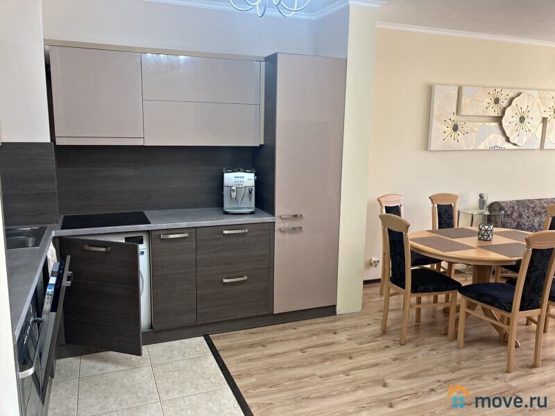 3-комн. квартира, 100 м²