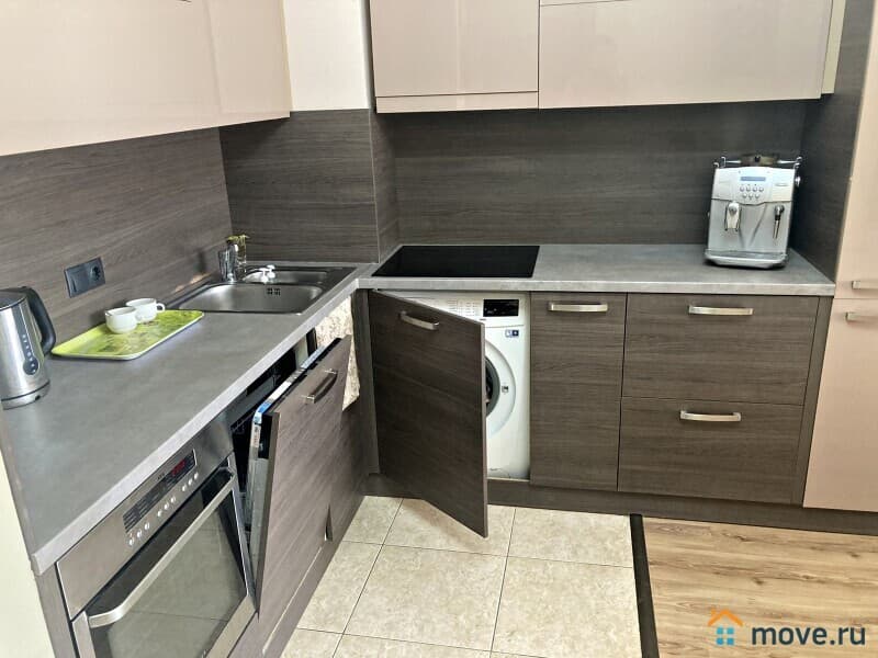 3-комн. квартира, 100 м²