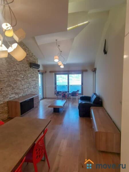 3-комн. квартира, 81 м²