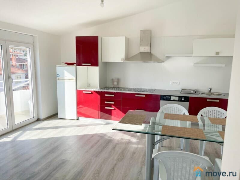 3-комн. квартира, 111 м²