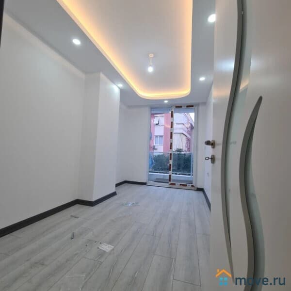 4-комн. квартира, 130 м²