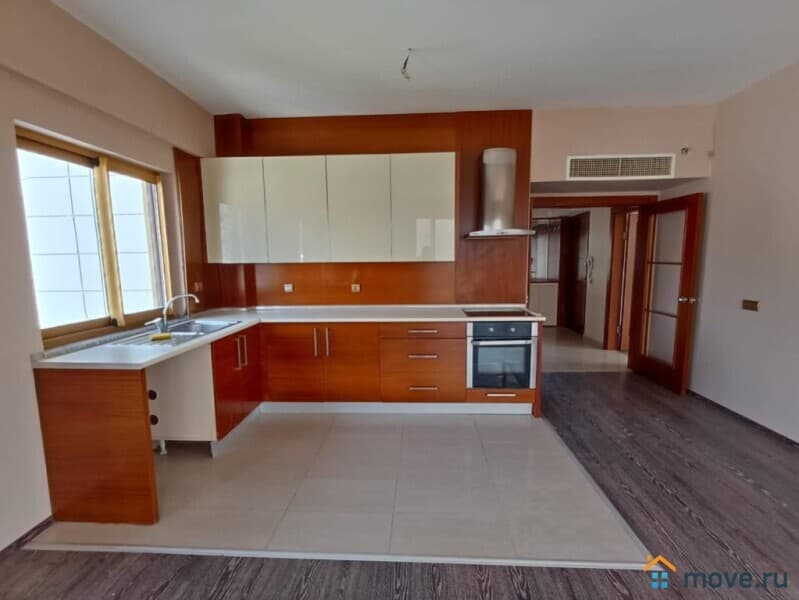 4-комн. квартира, 150 м²