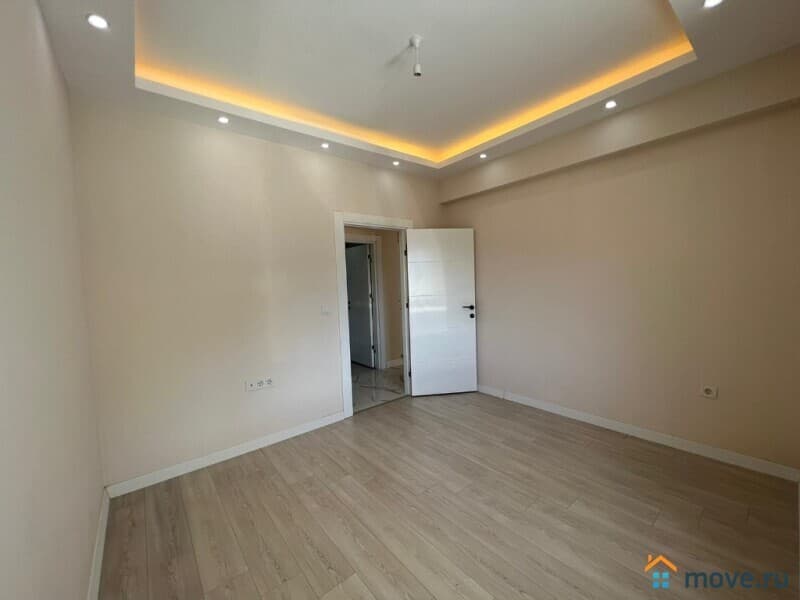 4-комн. квартира, 180 м²