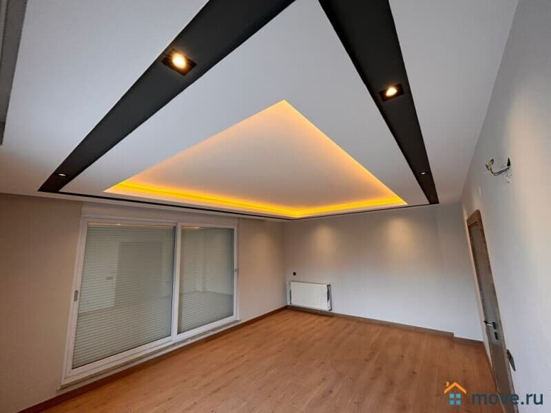 4-комн. квартира, 140 м²