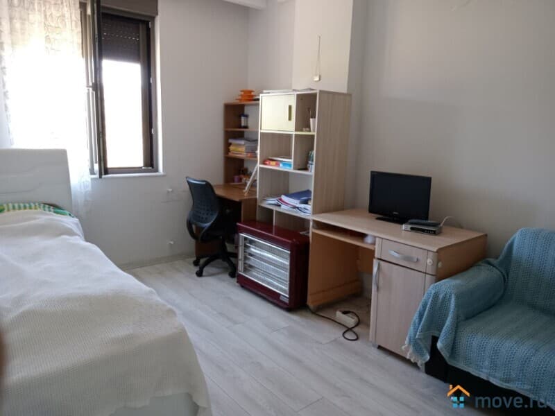 4-комн. квартира, 140 м²