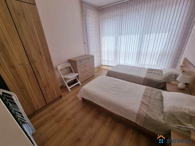 3-комн. квартира, 100 м²