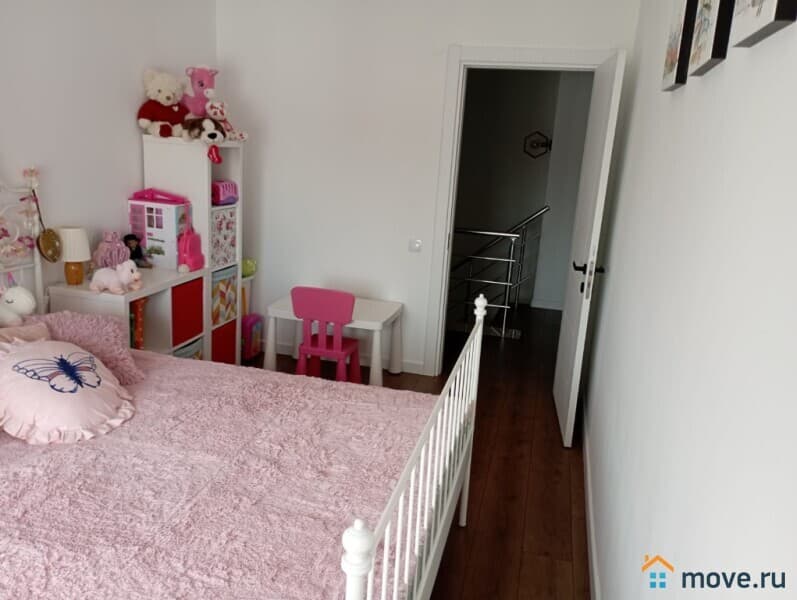 5-комн. квартира, 130 м²