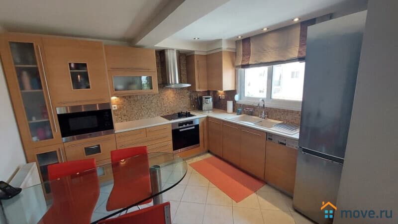 3-комн. квартира, 90 м²