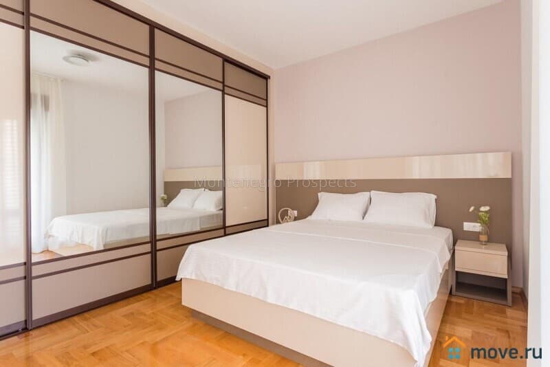 3-комн. квартира, 130 м²