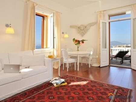 Продам гостиницу, 6000 м², Cagliari, Кальяри
