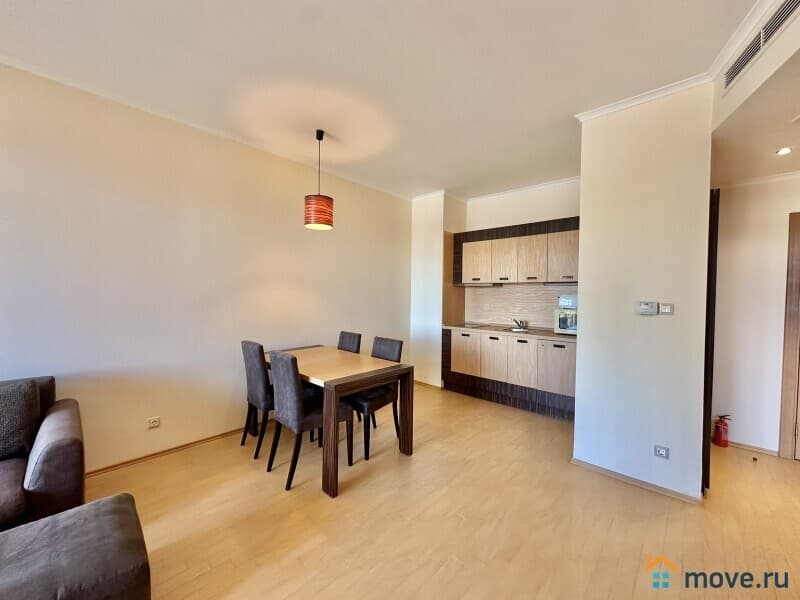 2-комн. квартира, 82 м²