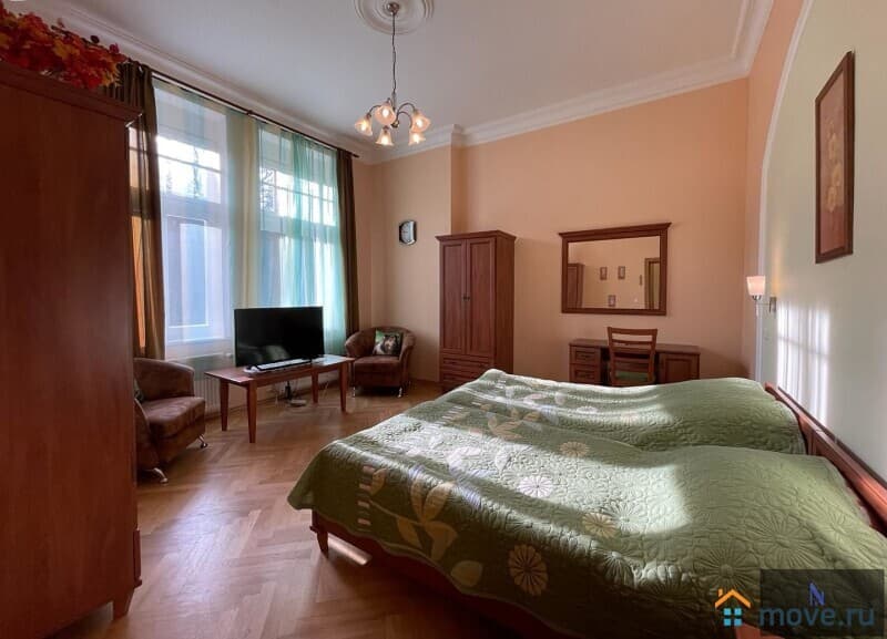 5-комн. квартира, 130 м²