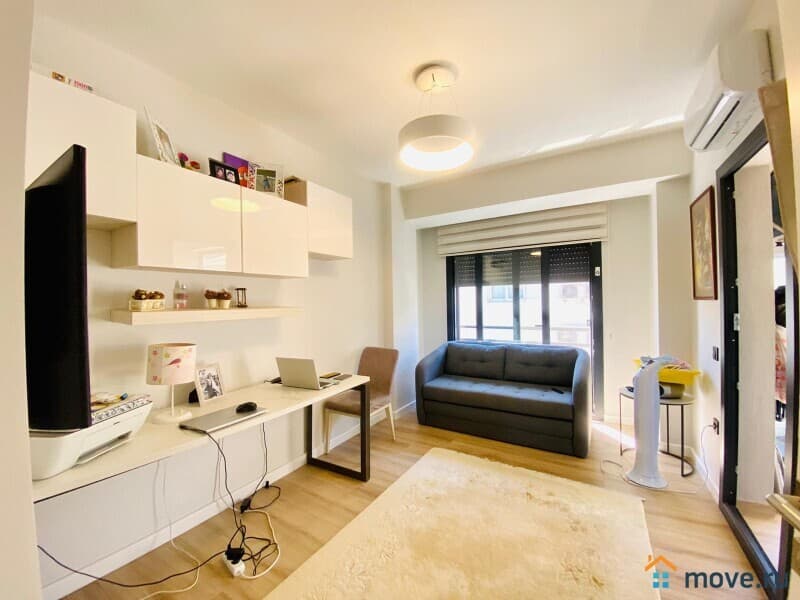 5-комн. квартира, 170 м²