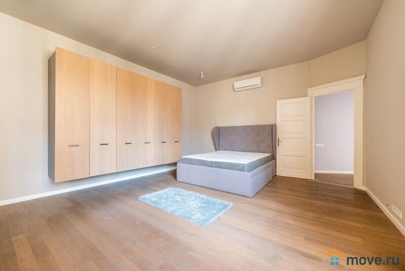 4-комн. квартира, 144 м²