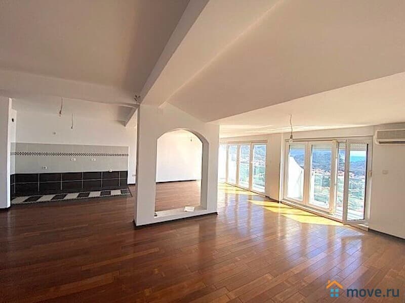 4-комн. квартира, 146 м²