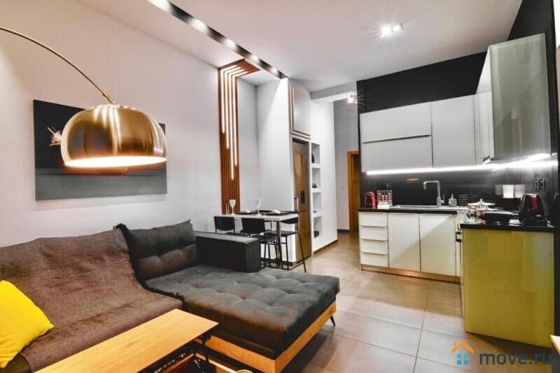 3-комн. квартира, 130 м²