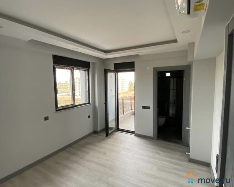 3-комн. квартира, 96 м²